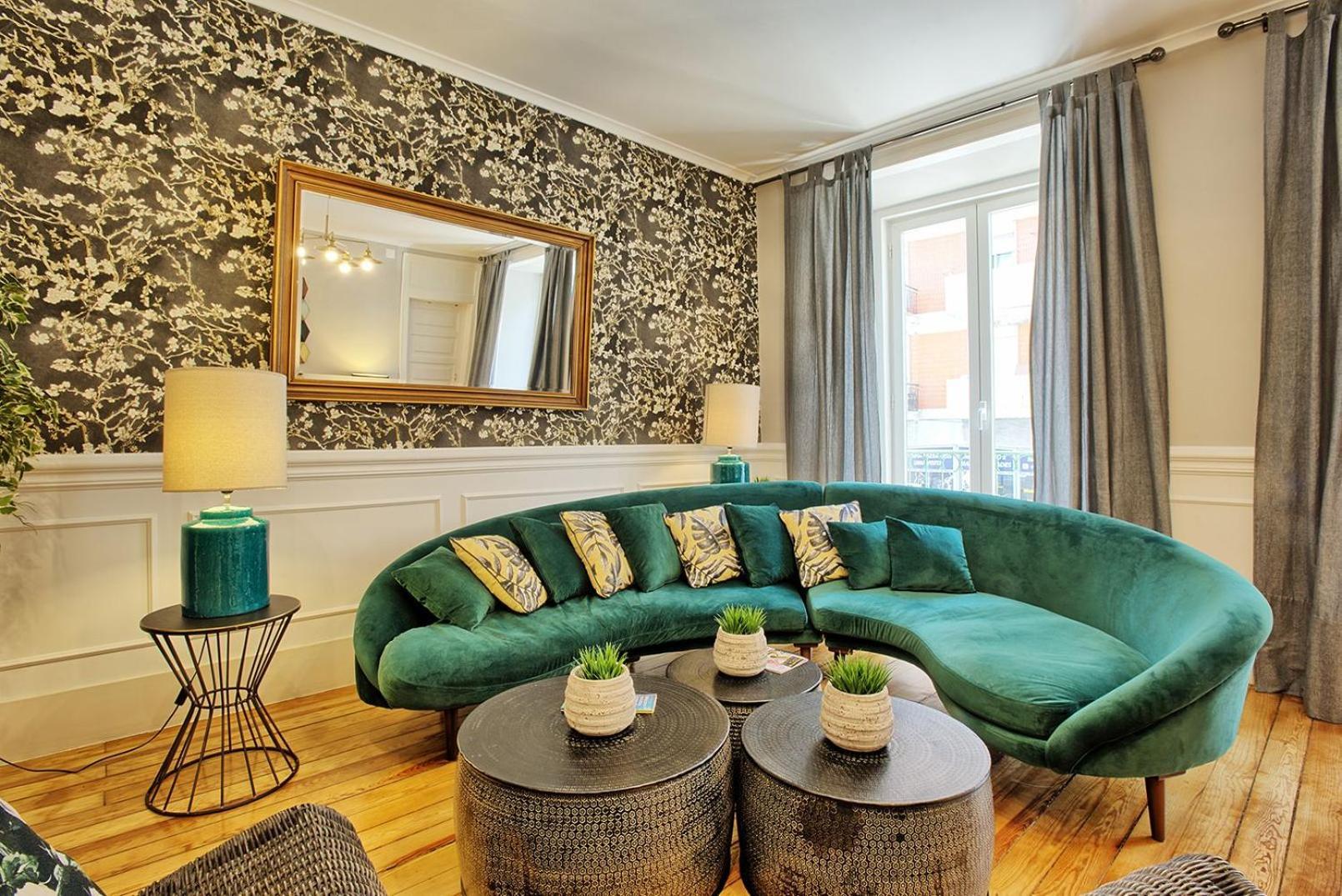 Angel S Chic Duplex Apartment Lissabon